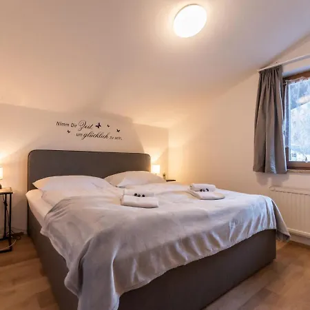 Apartment Alpenchalets-4 By Interhome