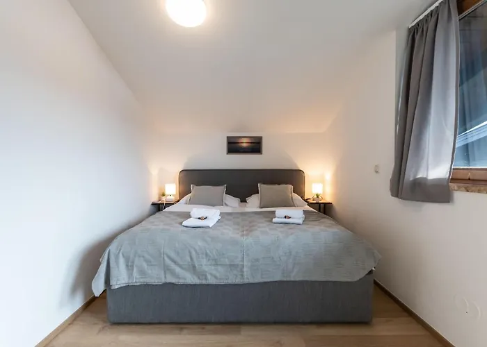 Alpenchalets-4 By Interhome * زيل أم سي